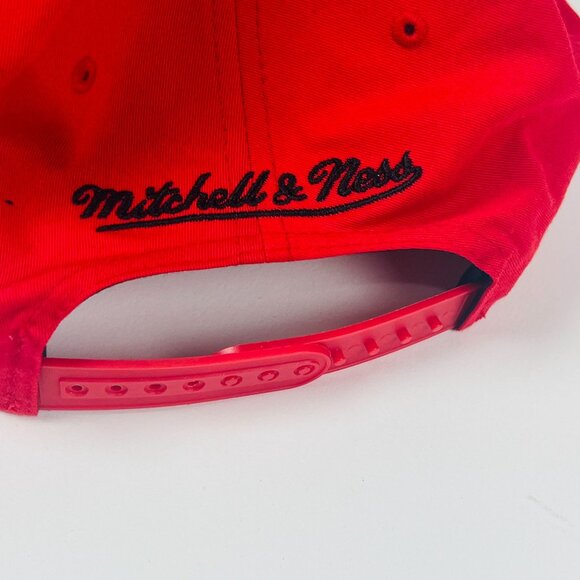 Mitchell & Ness NBA Chicago Bulls Red White Snapback Hat Cap Basketball Gear - Picture 5 of 8